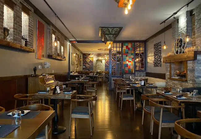 Turquoise Cafe & Restaurant