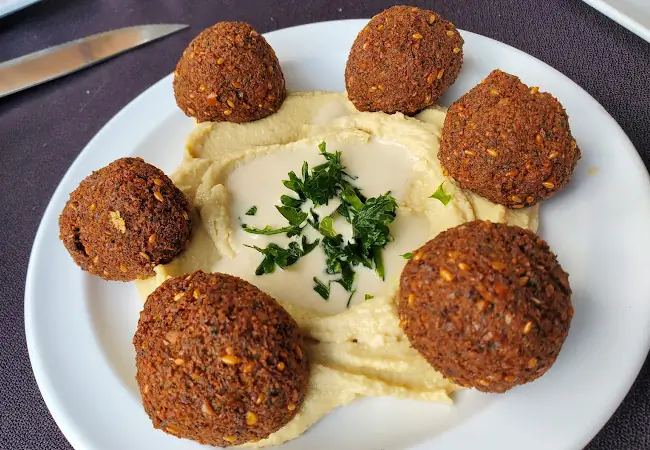 Dino’S Mediterranean Cuisine