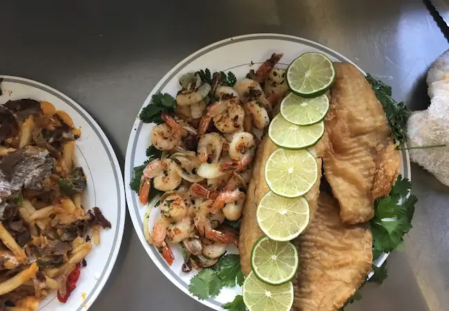 3 Brothers Halal Food Truck