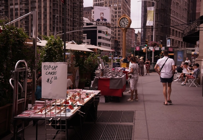 Tiffany Street Clock